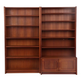 Vintage Teak Bookcase with Removable Shelves, 1970s For Sale