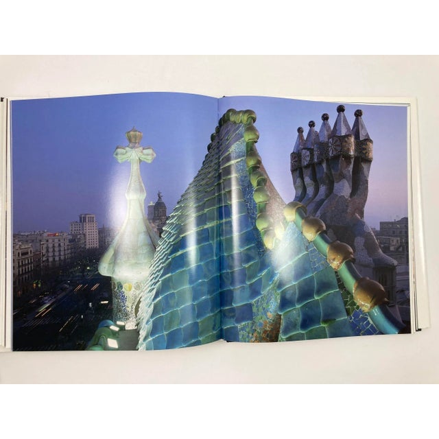 B. Barcelona Hardcover Book 2007 by Manuel Vazquez Montalban For Sale - Image 9 of 12