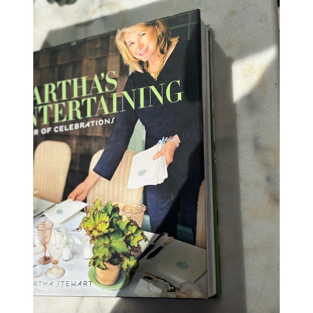 2010s Martha Stewart Martha’s Entertaining: A Year of Celebrations Hardcover Book For Sale - Image 5 of 9