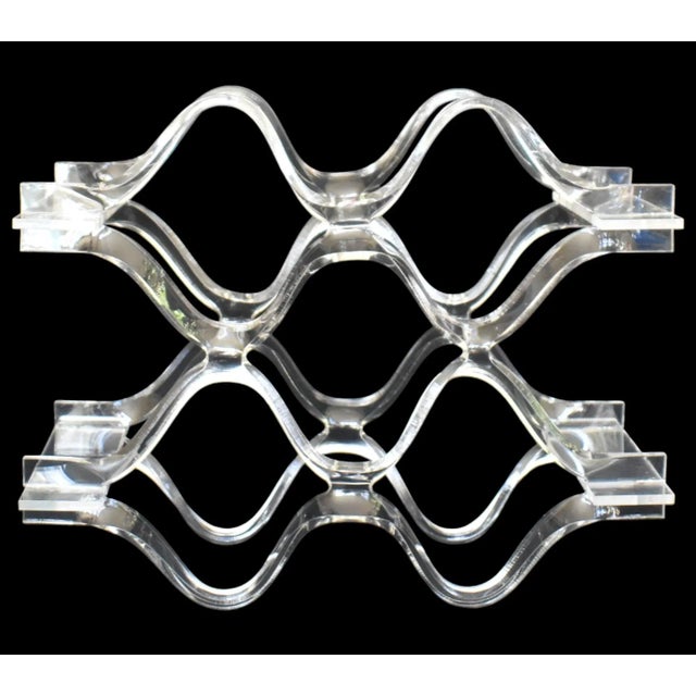 Vintage Mid Century Twisted Clear Lucite Wine Rack - Holds 6 Bottles For Sale In Sacramento - Image 6 of 10