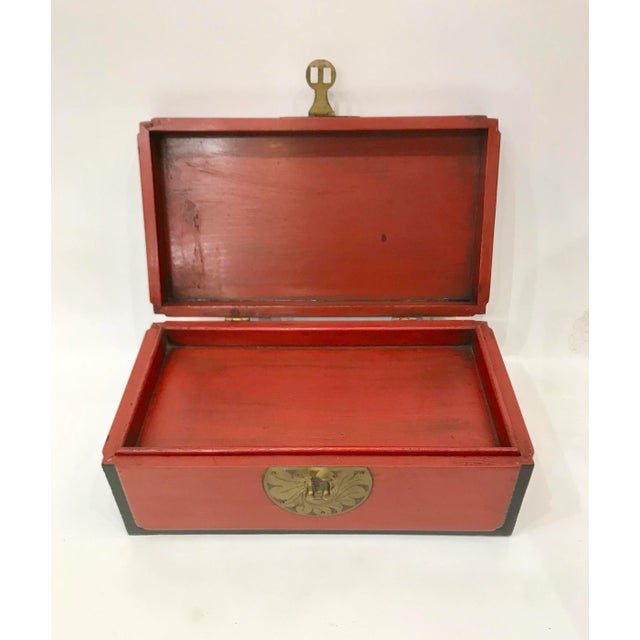 Japanese Antique Red & Black Lacquered Chinoiserie Chest For Sale - Image 3 of 12