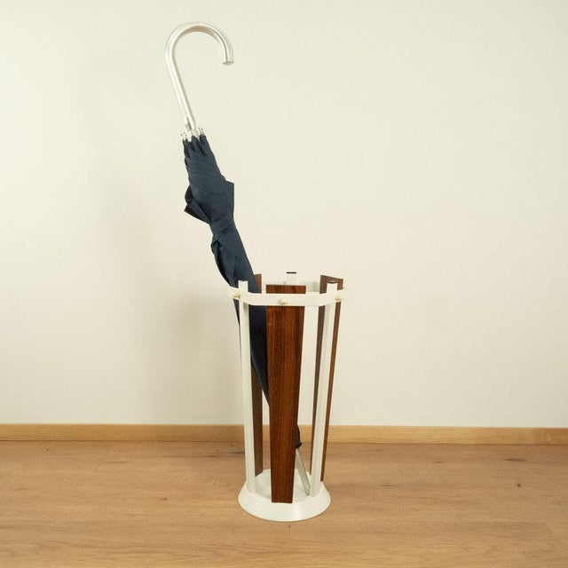 Umbrella stand, teak & metal, 1960s Beautiful umbrella stand made of three teak slats and a metal frame in the simple...
