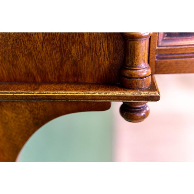 Late 19th Century English Victorian Hanging Mahogany Cabinet With Gilt Details For Sale - Image 11 of 16