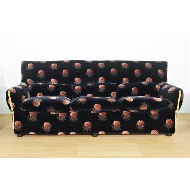 Flower Chenille Sofa Set, 1970s, Set of 3 For Sale - Image 3 of 17