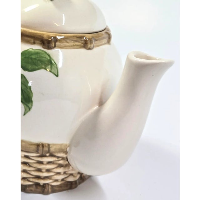 Mojolica Apple Teapot For Sale - Image 6 of 9