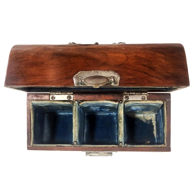 Antique English Mahogany 3 Bottle Box Gentleman's Spirit Decanter Caddy For Sale - Image 13 of 15
