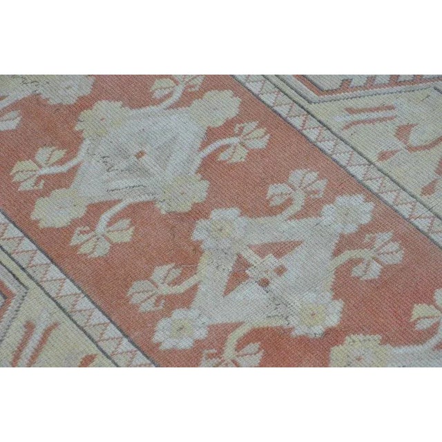 1960s Beige and Orange Vintage Rug For Sale - Image 4 of 11
