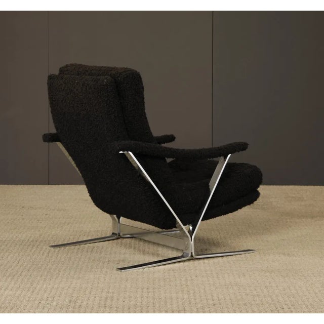 1970s Vintage Mid-Century Milo Baughman Style Chrome Lounge Chair With Black Bouclé, 1970s For Sale - Image 5 of 18