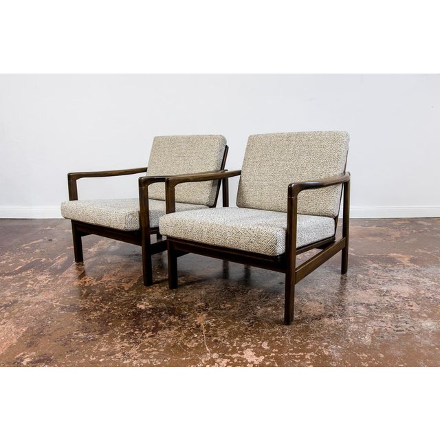 Wood Set of B 7522 Armchairs by Zenon Bączyk, 1960s For Sale - Image 7 of 18