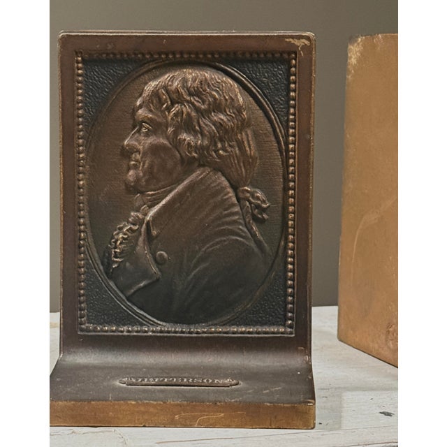 Vintage Pair of Cast Bronze Bas-Relief Thomas Jefferson Portrait Bookends For Sale In Philadelphia - Image 6 of 9