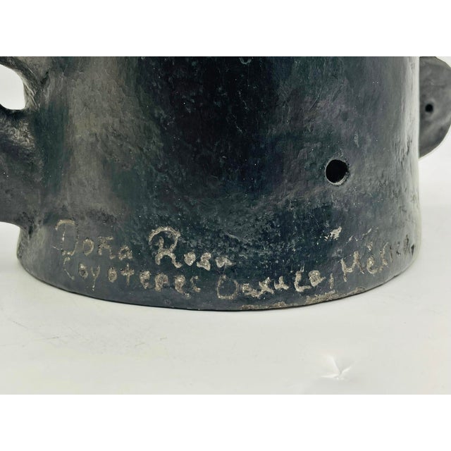 1960s Barro Negro Sculpture by Doña Rosa of Coyotepec Oaxaca, Hand-Signed, Mexican Art For Sale - Image 18 of 18