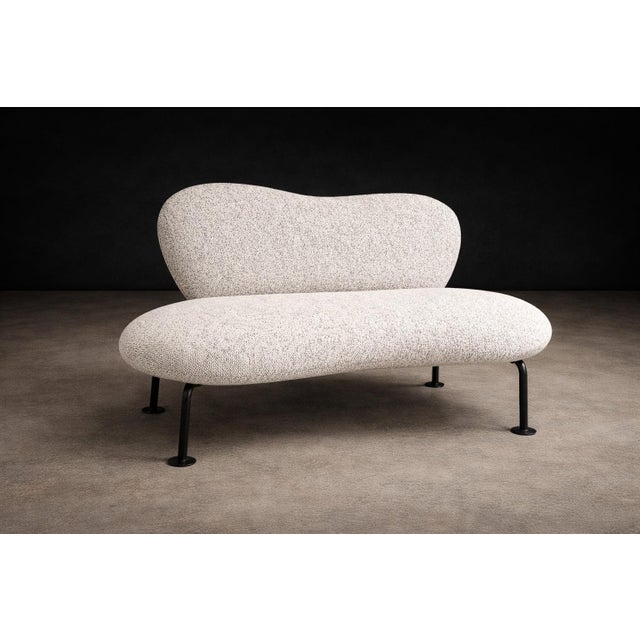 Brazilian Modern Organic Form Loveseat in Iron & Bouclé by Freijó Móveis, Brazil, 1950s For Sale - Image 4 of 13