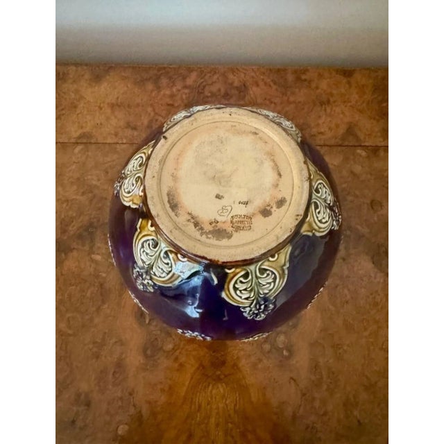 Antique Victorian Doulton Lambeth Jardiniere, 1890 For Sale - Image 4 of 7