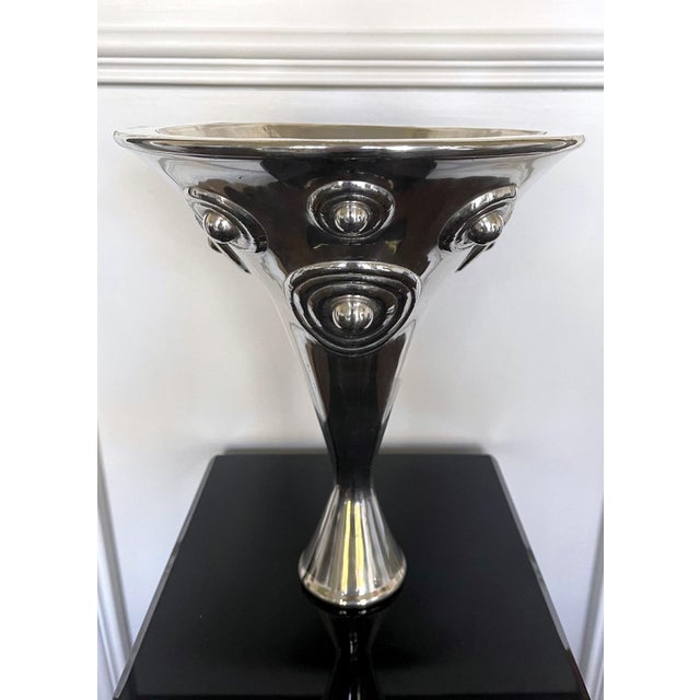 Large and Stunning Sculptural Silver Vessel Graziella Laffi For Sale - Image 16 of 18