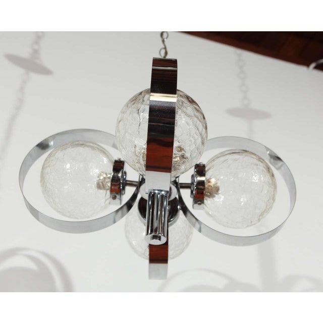 1960s Chrome & 4 Round Crackle Glass Globes Chandelier For Sale In Los Angeles - Image 6 of 10