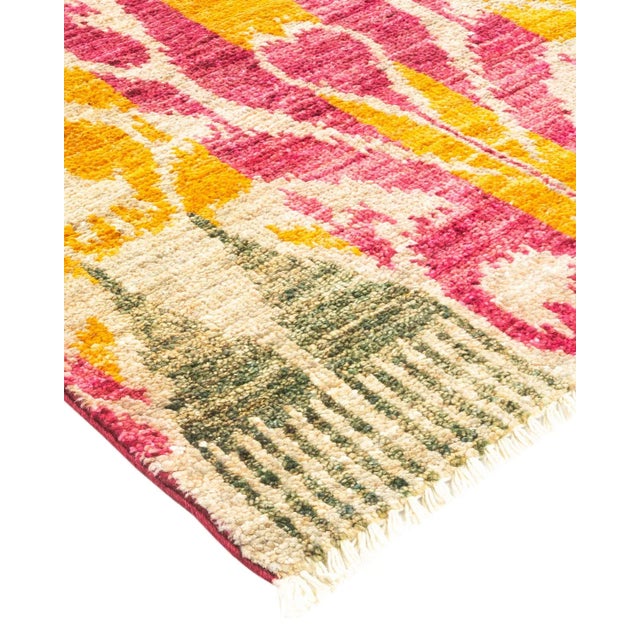 Fresh, spirited, and above all, luxurious, the rugs of the Modern collection can invigorate a traditional room as...