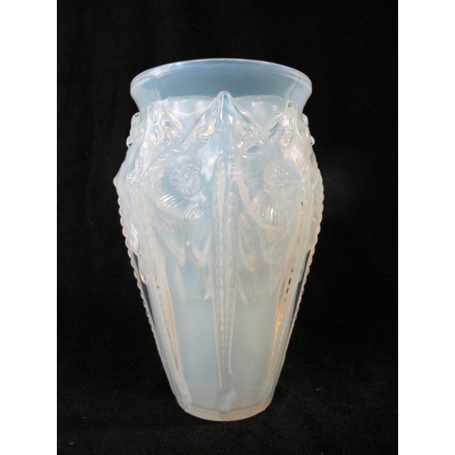 Sabino Paris Manta Raie Ray Sculpted Flower Blue Opalescent Glass Vase For Sale - Image 13 of 14