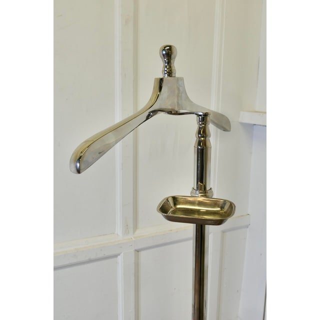 Stylish Retro Chrome Valet, Suit Hanger, Mannequin The Valet is a good quality piece, the hanger or clothes stand is in...