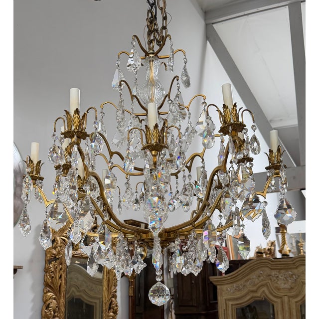 1930s Vintage St Louis French Crystal & Bronze Chandelier For Sale - Image 5 of 7