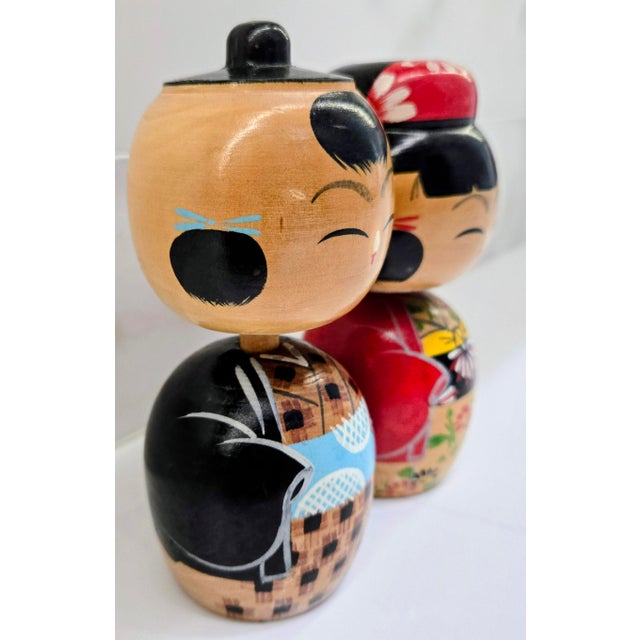 Vintage Japanese Wedding Kokeshi Dolls – Hanayome Bride & Mubuko Groom Folk Art Pair, Hand-Painted Wood For Sale - Image 4 of 10