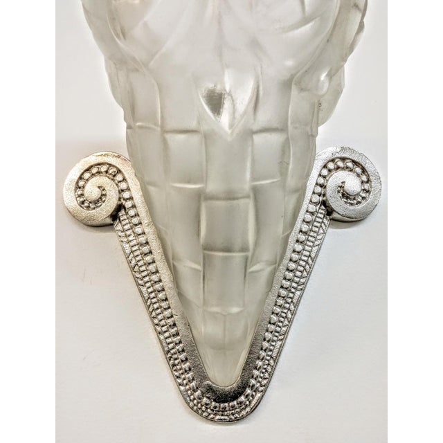 French Art Deco Wall Sconces Signed by Degue - a Pair For Sale In New York - Image 6 of 8