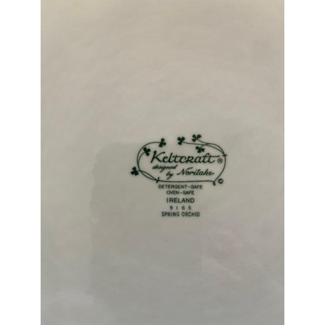 Noritake 1990s Noritake Spring Orchid Fine China Dinnerware Set- 57 Pieces For Sale - Image 4 of 10