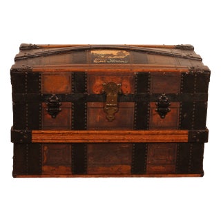 Antique Travel Trunk in Leather and Wood, 1890s For Sale