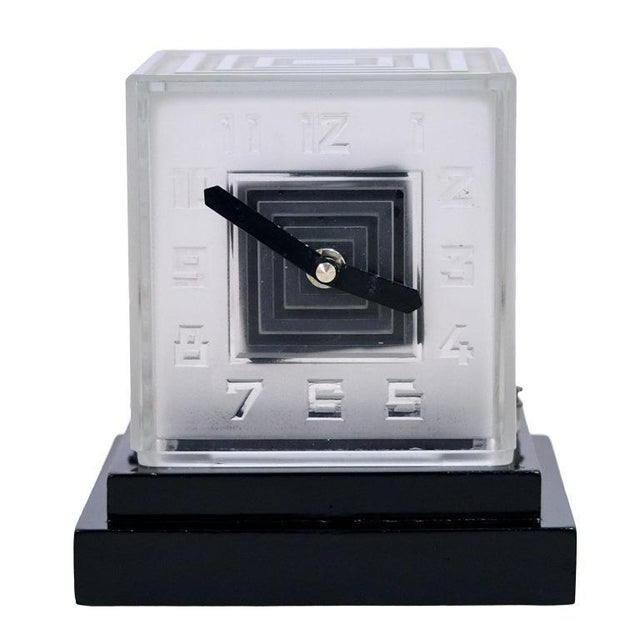 Black Cubist Table Clock, 1931 For Sale - Image 8 of 8