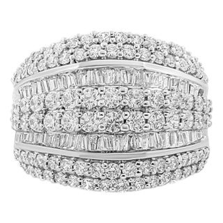.925 Sterling Silver 2.00 Cttw Round and Baguette-Cut Diamond Cluster Ring (H-I Color, I1-I2 Clarity) - Size 9 For Sale