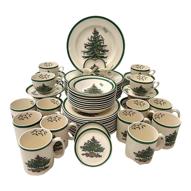Vintage Spode "Christmas Tree" Dinnerware Set of 65 For Sale