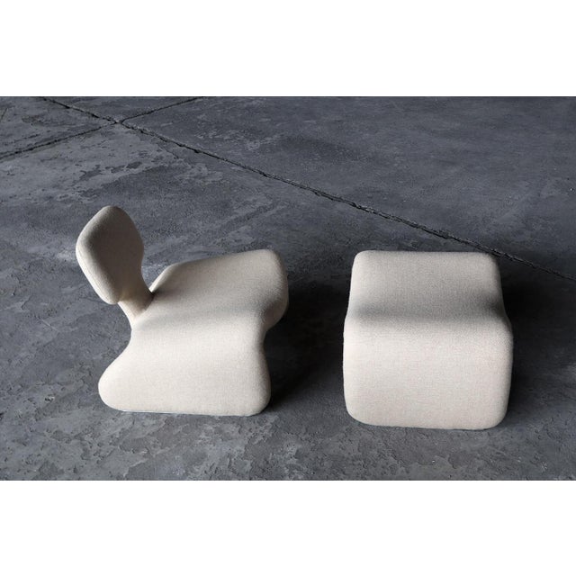Airborne Djinn Lounge Chairs with Ottoman by Olivier Mourgue for Airborne, France, 1960s, Set of 3 For Sale - Image 4 of 10