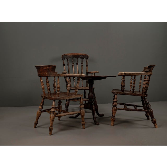 Victorian Oak Tilt-Top Table with Capitan Armchairs in Elm and Mahogany, England, 1890s, Set of 5 For Sale - Image 11 of 18