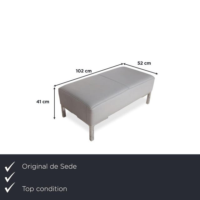 This ottoman from the Swiss manufacturer de Sede belongs to the same family as the matching DS-112 three-seater sofa and...
