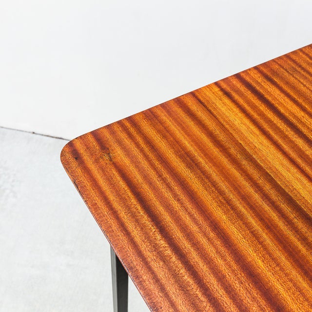 Restored Mid Century Sapele Mahogany Dining Table Attributed to d.s. Vorster of South Africa For Sale - Image 16 of 17