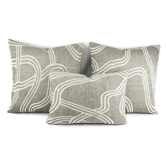 Gray and White Swirl Stroke Woven Pillow Cover For Sale In Portland, OR - Image 6 of 7