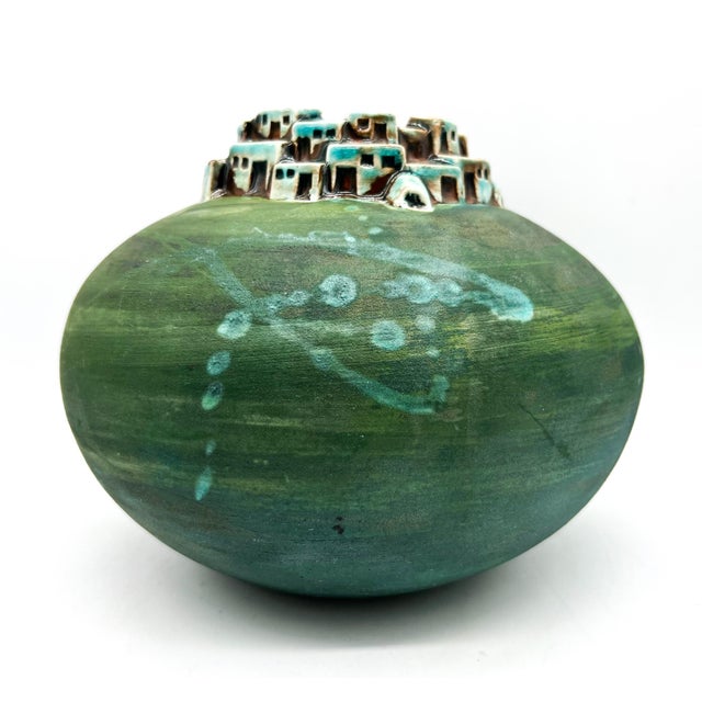 Studio Raku Pottery Vessel by Jeremy Diller – Pueblo Village Motif / Southwestern / Organic Modern For Sale In Houston - Image 6 of 15