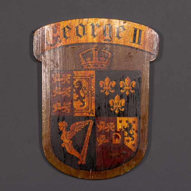 Antique English Hand-Painted King George II and King George IV Heraldic Shields, 18th Century, Set of 2 For Sale - Image 5 of 17
