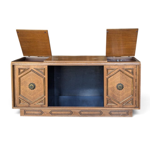1970s Morse Mediterranean-Style Stereo Console Cabinet For Sale - Image 4 of 18