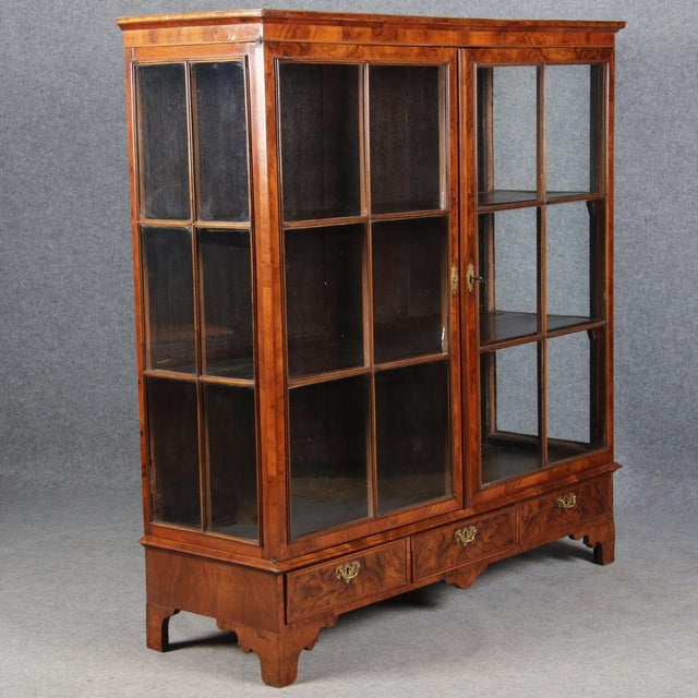 Baroque English Mahogany Showcases with Three Sides Glazed, 1800s For Sale - Image 11 of 18