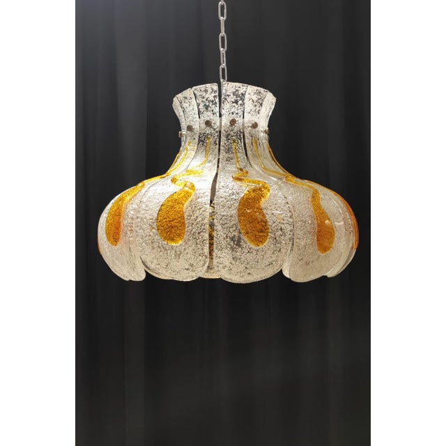 Mid-Century Modern Vintage Petal Pendant Light by Carlo Nason for AV Mazzega, 1960s For Sale - Image 3 of 8