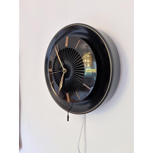 A unique heco wlu-30 wall clock speaker from 1959. In original and very good condition. Excellent build quality in...