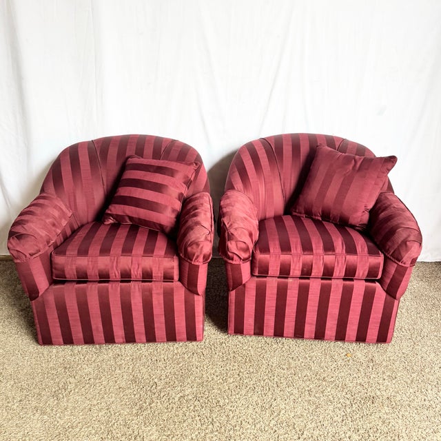 This elegant pair of vintage Ethan Allen lounge chairs brings timeless Regency flair to any space. Upholstered in a bold...