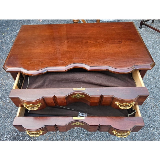 1980s Thomasville Collector's Cherry Silver Anniversary Blockfront Lowboy For Sale - Image 10 of 12