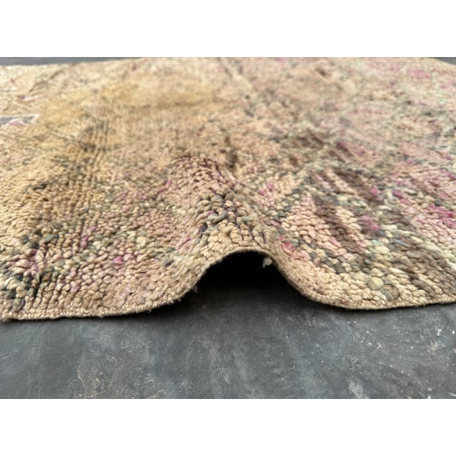 Mid-Century Modern Moroccan Vintage Talsint Rug - 3'7" X 6'4" Ft For Sale - Image 3 of 10