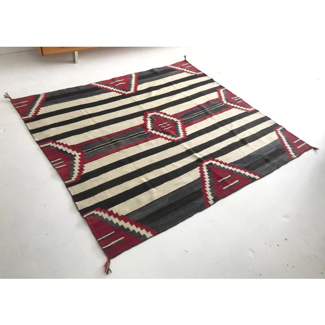 Native American Antique Navajo Chief Blanket Third Phase Revival For Sale - Image 3 of 17