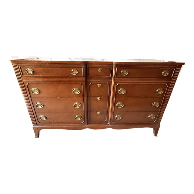 Mid-Century Thomasville 9-Drawer Triple Dresser, Brass Hardware For Sale