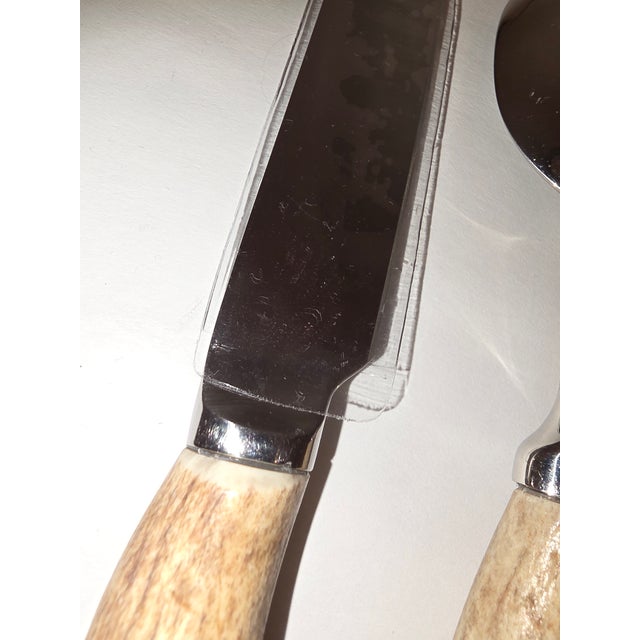 Brown 1990s Antler and Stainless Steel Flatware 5pc. Set for Four - 20 pcs For Sale - Image 8 of 9