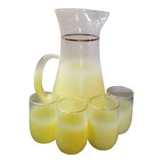 1960s West Virginia Glass Blendo Lemonade Pitcher and 4 Glass Set For Sale