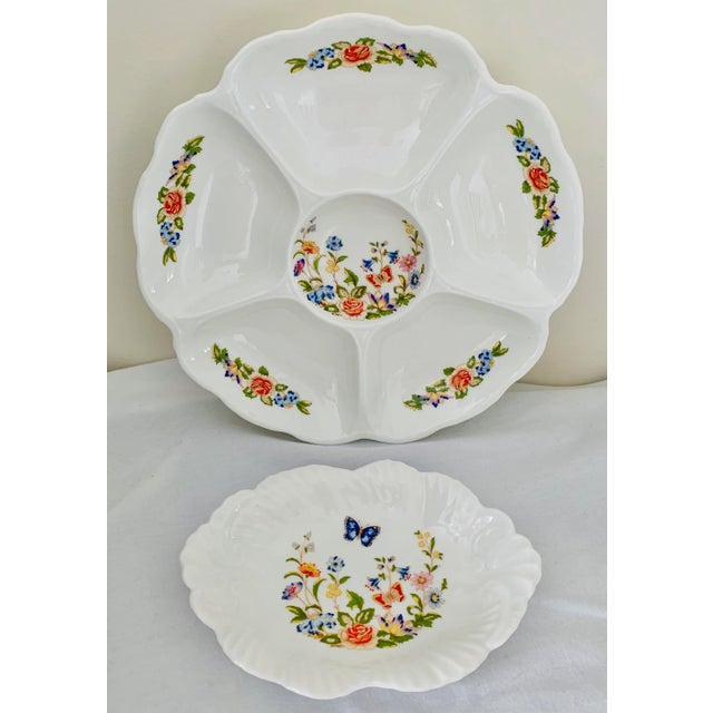 Vintage English Traditional Aynsley Butterflies Cottage Garden Platters Crudités Fine Bone China Dishes - Set of 2 For Sale - Image 13 of 13
