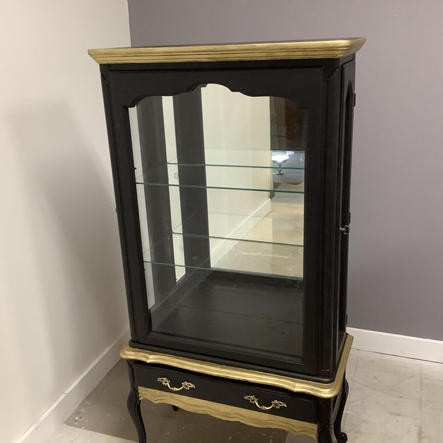 Vintage Hammary Black Gold Double Side Door Display Curio Cabinet Queen Anne For Sale - Image 12 of 12